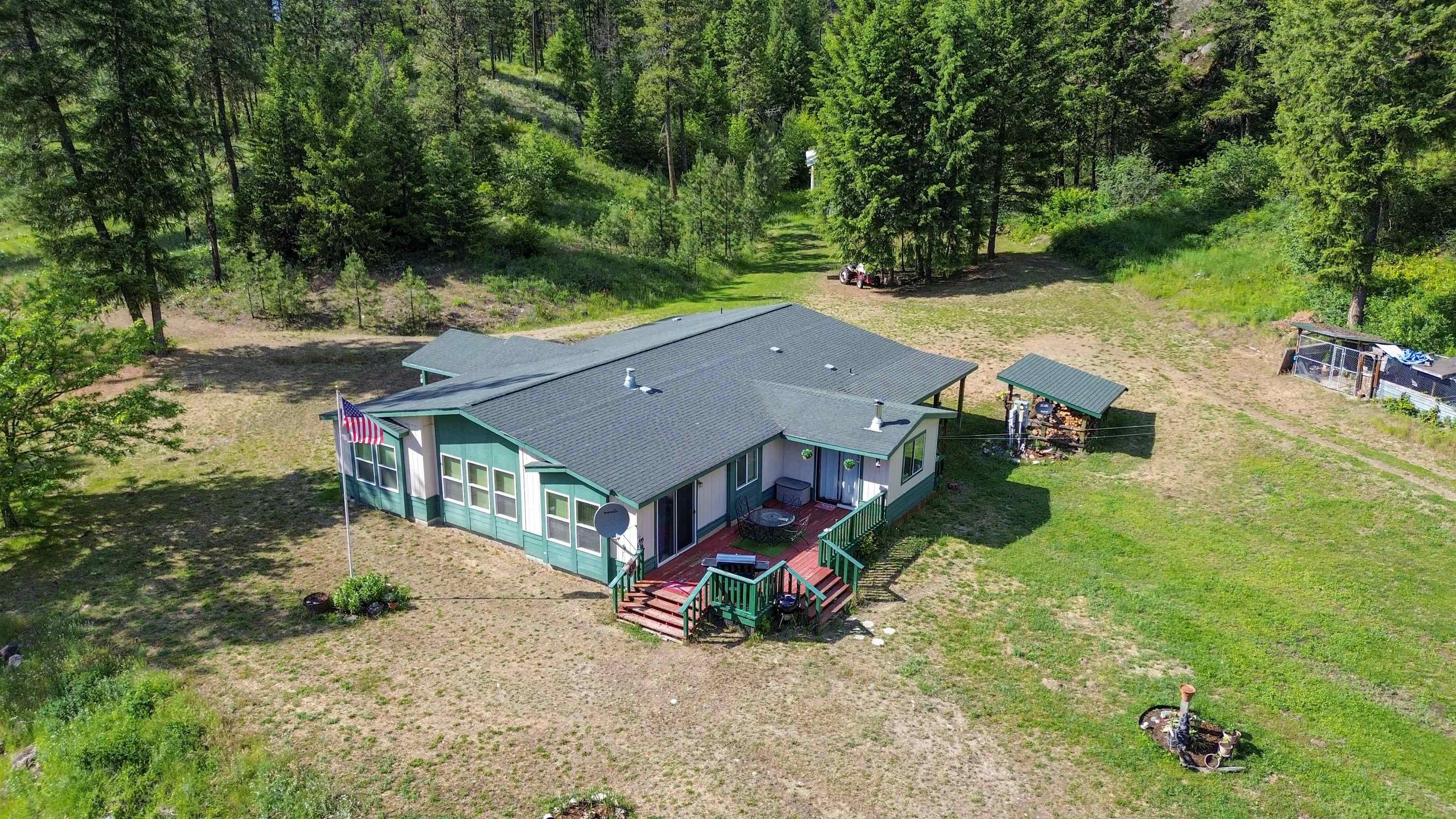 3434 A Rockcut Road Kettle Falls, WA 99141 - Photo 2 of 50