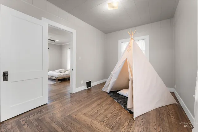 $299,000 | 160 East Arthur Avenue, Glenns Ferry, ID 83623