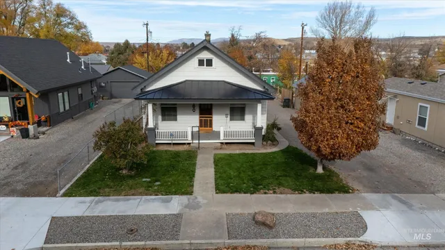 $299,000 | 160 East Arthur Avenue, Glenns Ferry, ID 83623