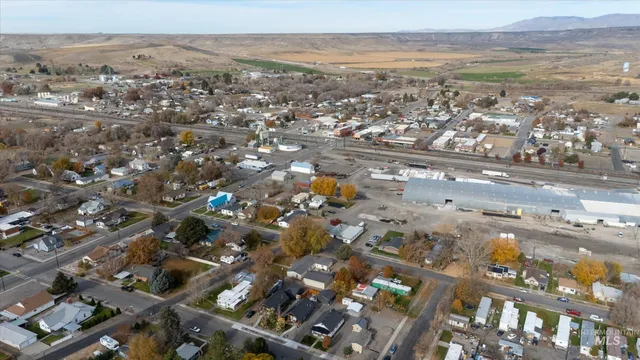 $299,000 | 160 East Arthur Avenue, Glenns Ferry, ID 83623