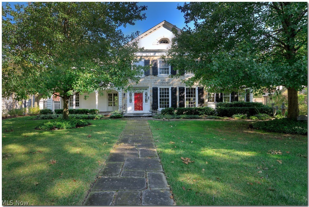 18927 Shelburne Road Cleveland, OH 44118 - Photo 1 of 35 Gallery Image 1