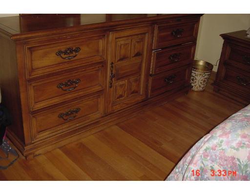 40 Winding Lane Springfield, MA 01118 - Photo 15 of 15 a view of a dresser