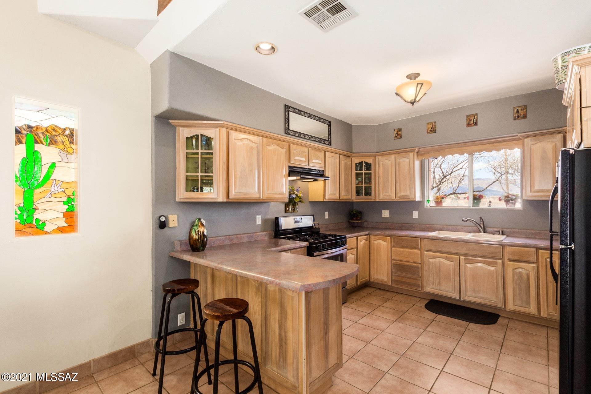 641 Camino Arviso Rio Rico, AZ 85648 - Photo 11 of 36