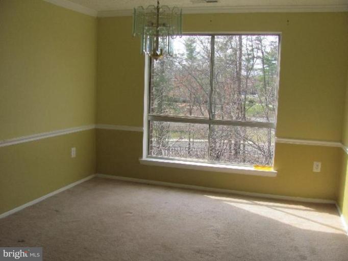 3974 Bel Pre Road, Unit 7 Silver Spring, MD 20906 - Photo 4 of 10 Dining Area