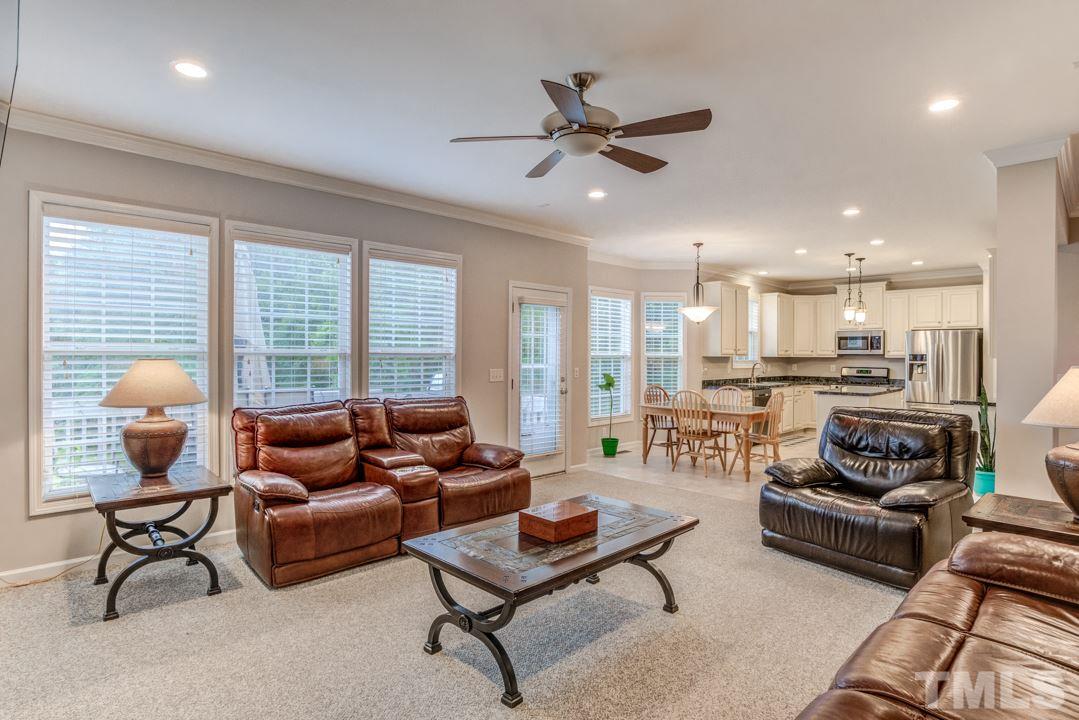 696 Seastone Street Raleigh, NC 27603 - Photo 8 of 30