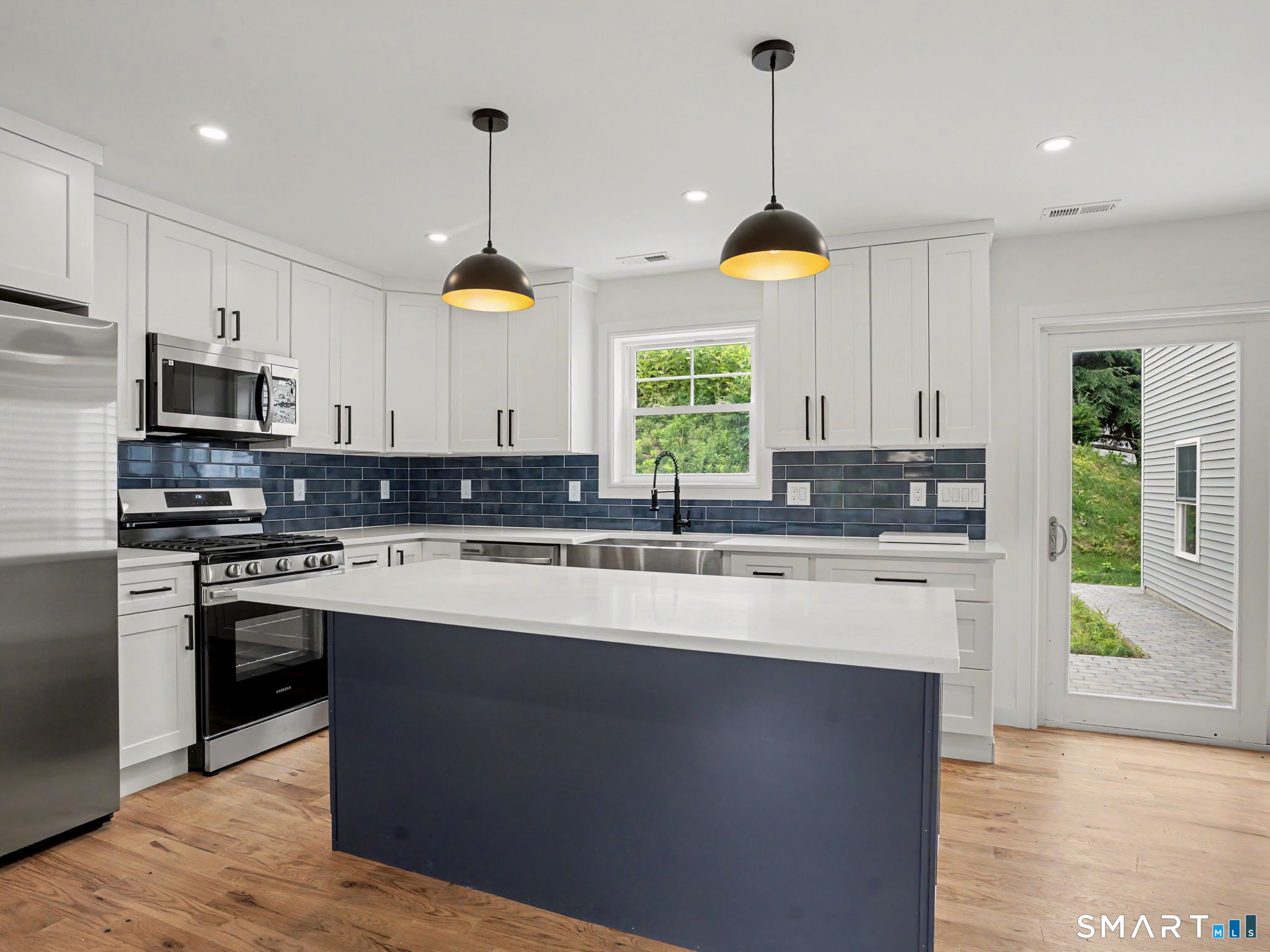 100 Tashua Road Trumbull, CT 06611 - Photo 9 of 29