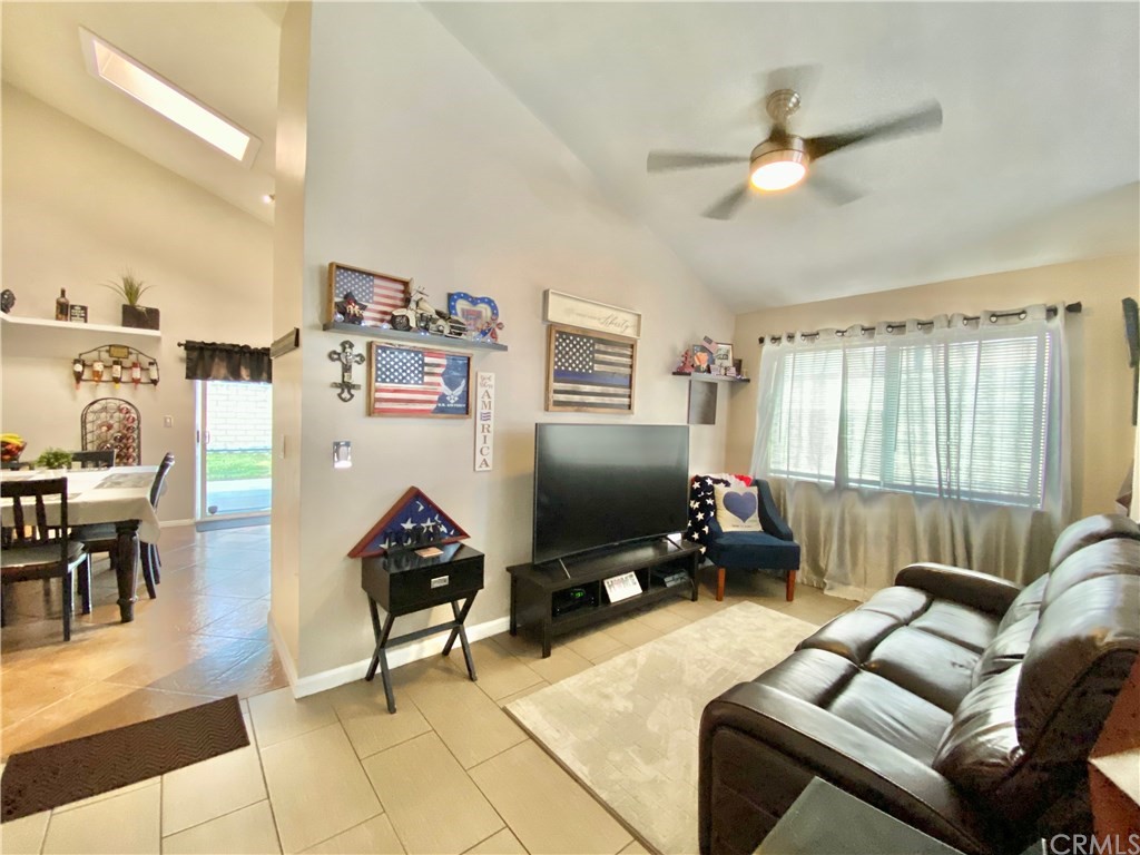 12539 Bryce Circle Cerritos, CA 90703 - Photo 5 of 24