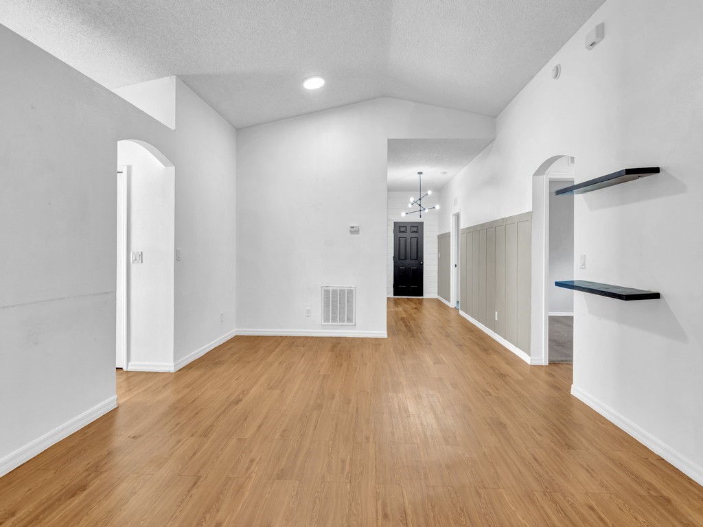 1400 10th Manor Vero Beach, FL 32960 - Photo 13 of 36