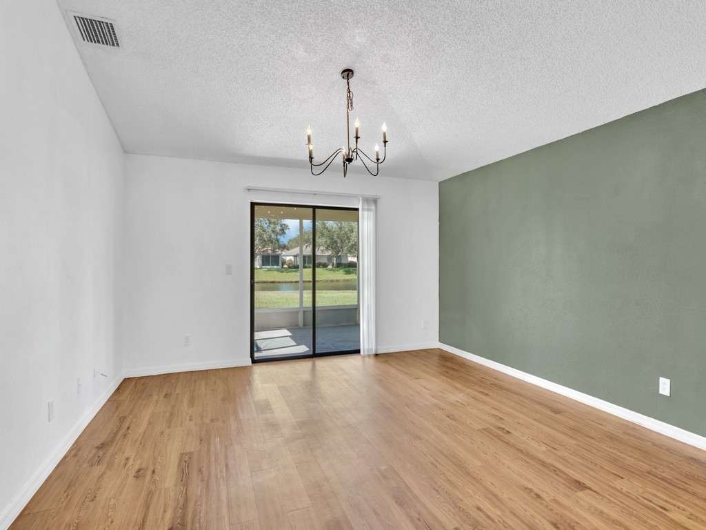 1400 10th Manor Vero Beach, FL 32960 - Photo 15 of 36