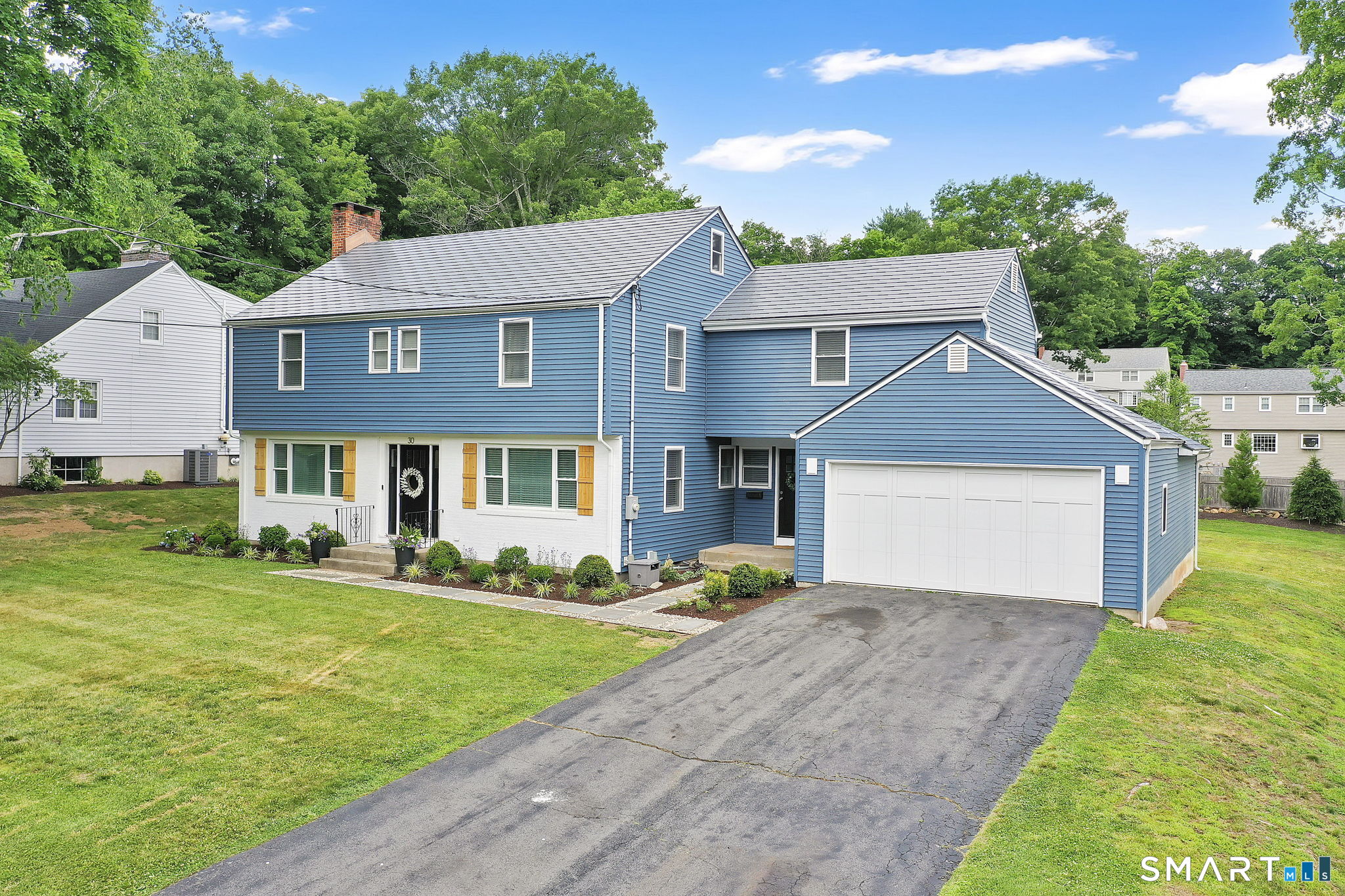 30 Avondale Road West Hartford, CT 06117 - Photo 2 of 40