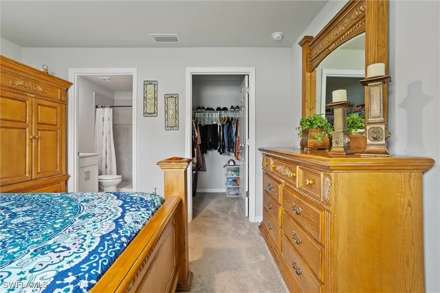 a view of livingroom