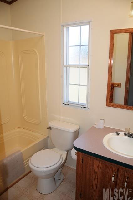 170 Falconview Road Lincolnton, NC 28092 - Photo 13 of 22 Gallery Image 13