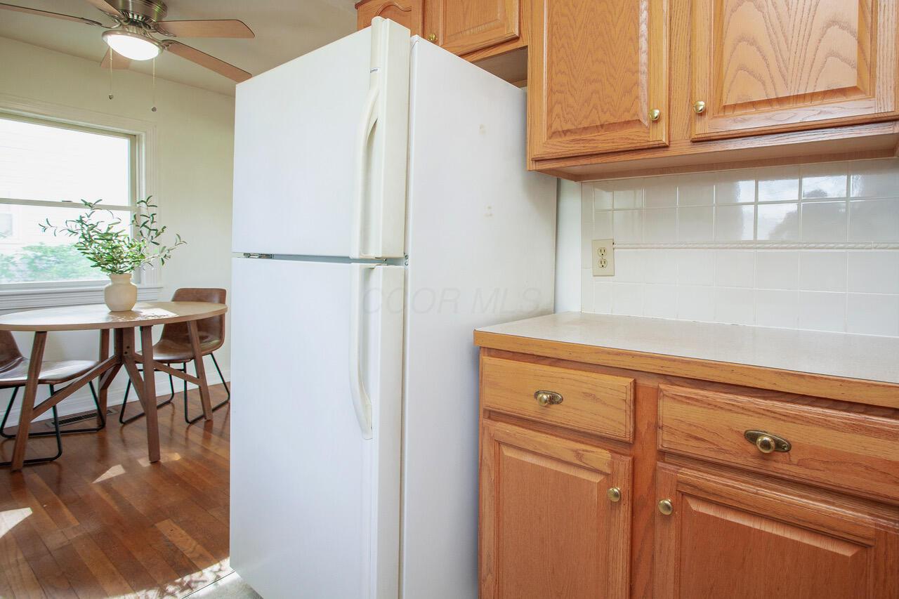 2546 Nottingham Road Columbus, OH 43221 - Photo 16 of 31 Kitchen