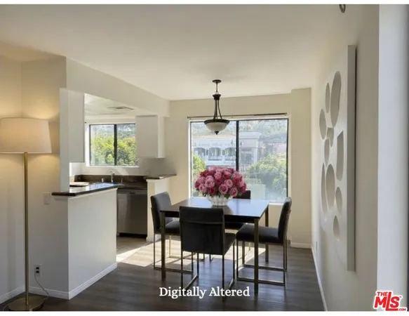 $3,200 | 10960 Bluffside Drive, Unit 206, Studio City, CA 91604