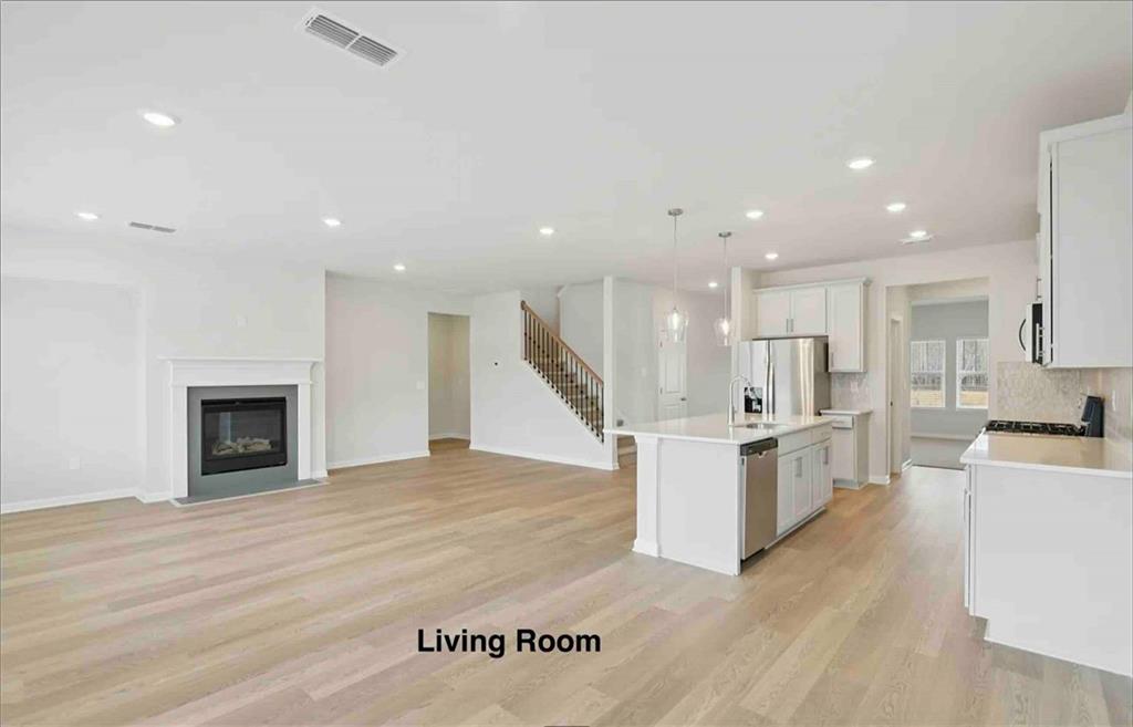 1528 High Fls Lane Grayson, GA 30017 - Photo 2 of 15