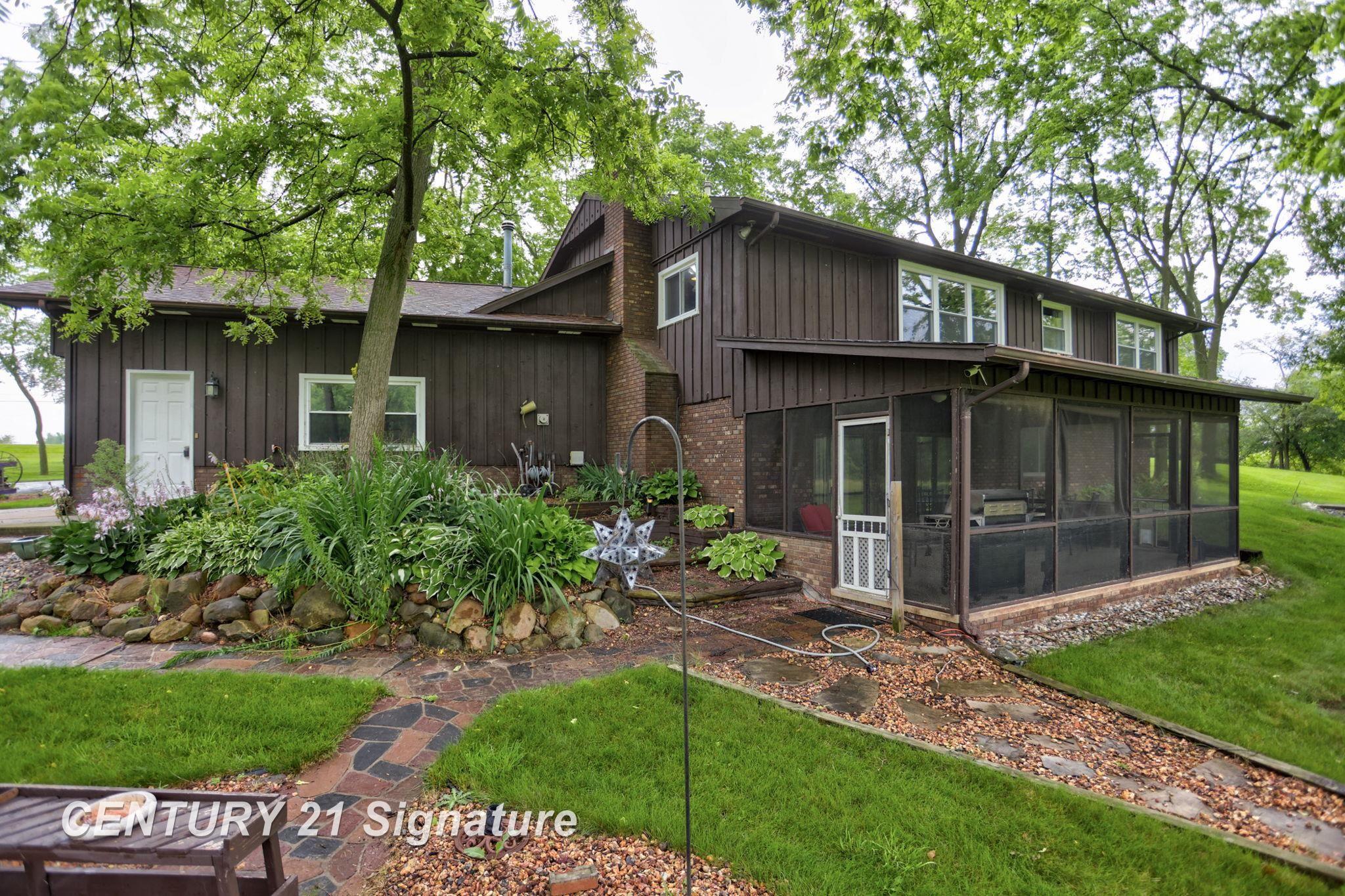 6315 Midland Road Freeland, MI 48623 - Photo 42 of 98
