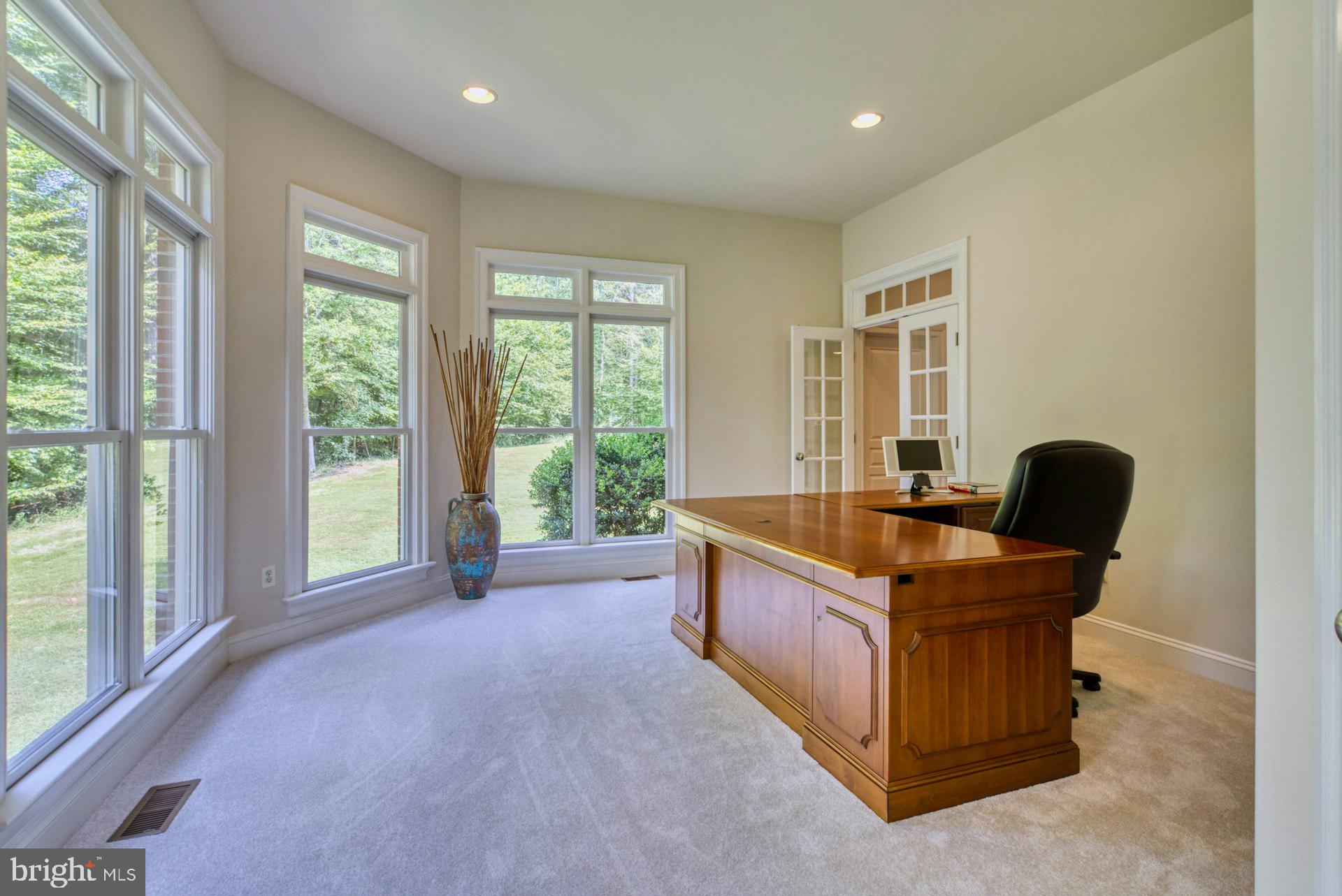 10300 Hampton Road Fairfax Station, VA 22039 - Photo 31 of 89 Office w/ Balcony Access with Water View