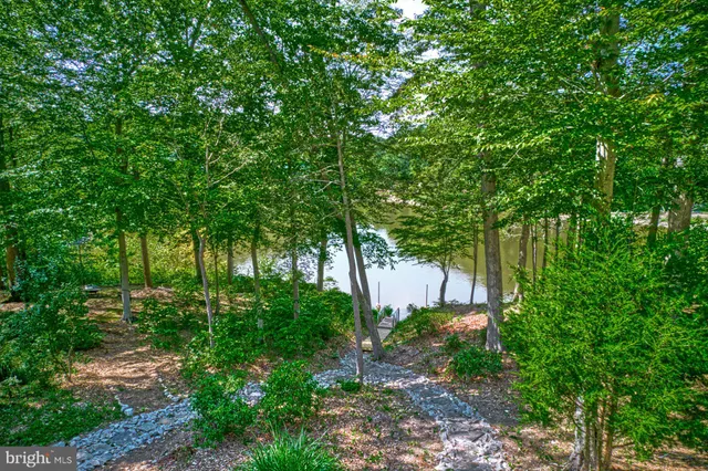$2,400,000 | 10300 Hampton Road, Fairfax Station, VA 22039