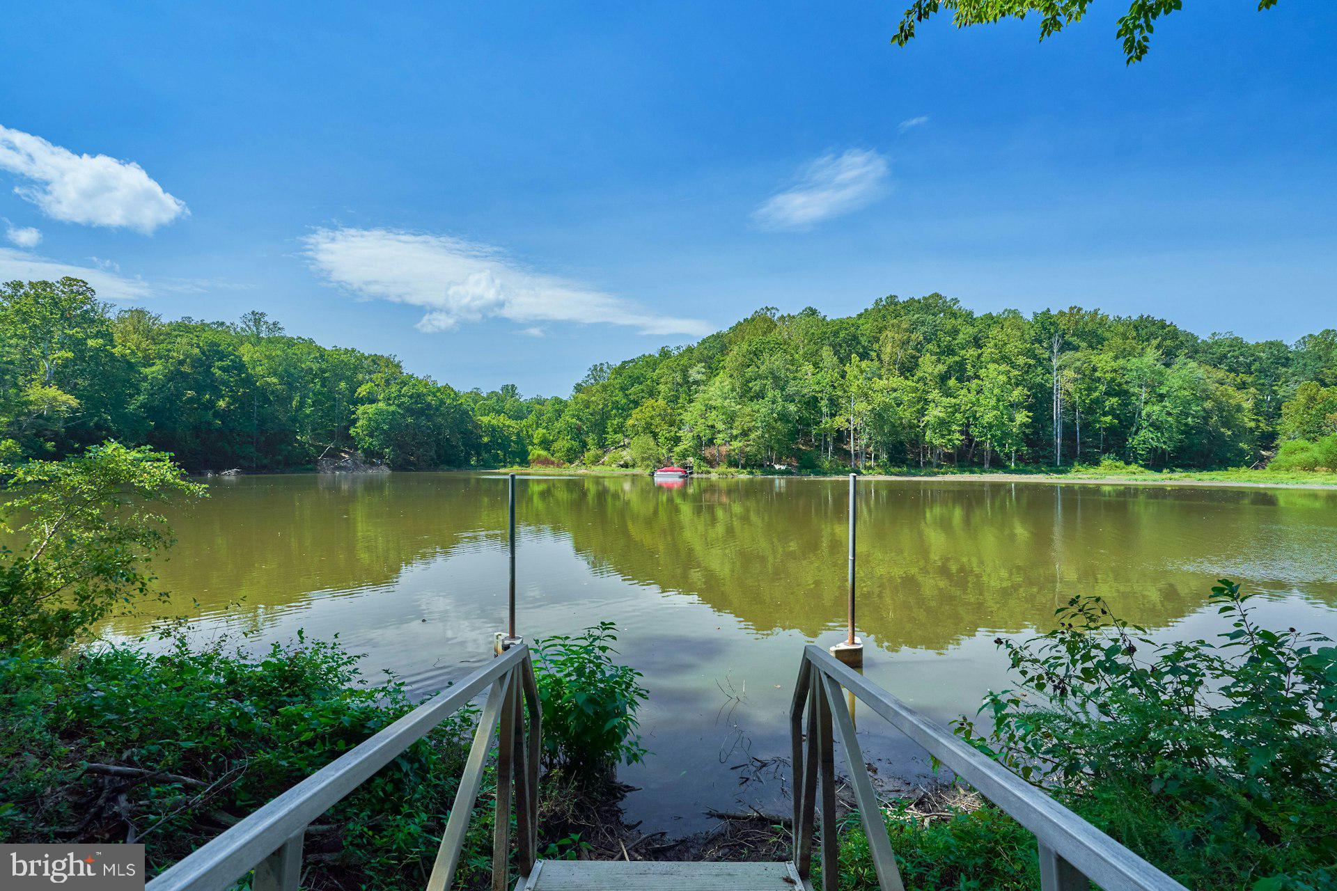 10300 Hampton Road Fairfax Station, VA 22039 - Photo 82 of 89 View of Sandy Run leading to Occoquan Reservoir