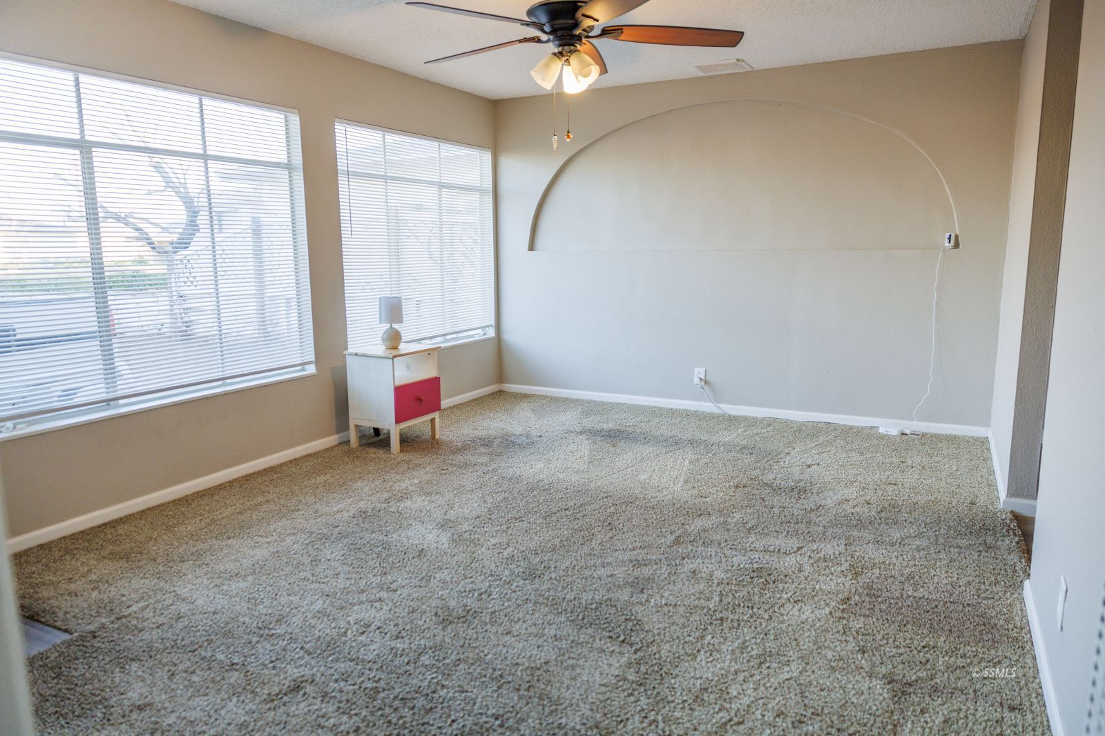 221 North Florence Street Ridgecrest, CA 93555 - Photo 4 of 45 Gallery Image 4