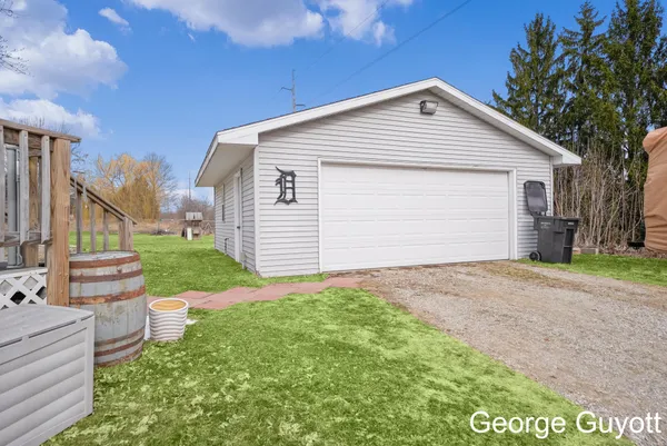 $339,900 | 4847 84th Street Southeast, Caledonia, MI 49316