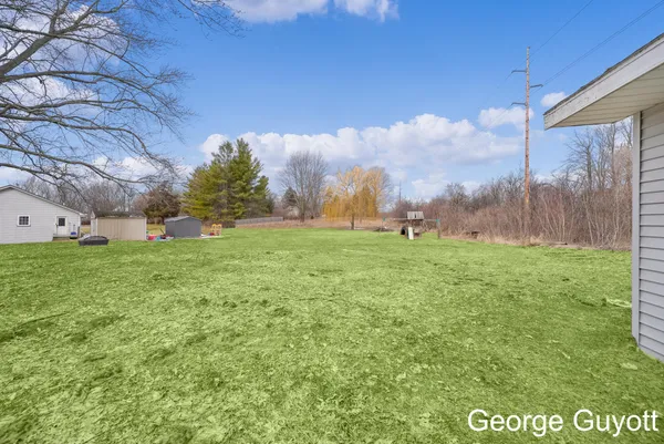 $339,900 | 4847 84th Street Southeast, Caledonia, MI 49316