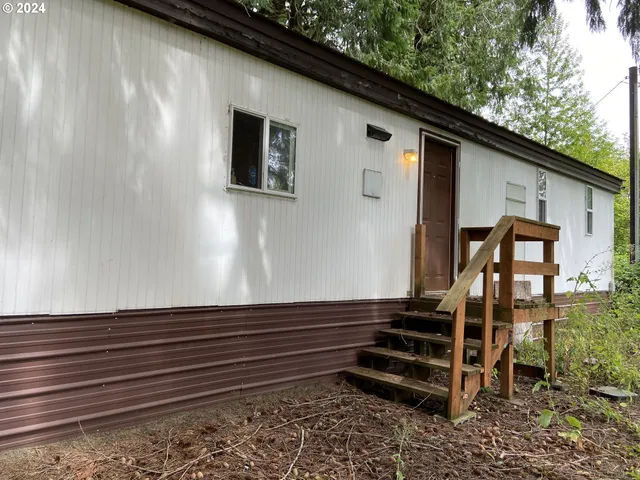 a close up of a bench