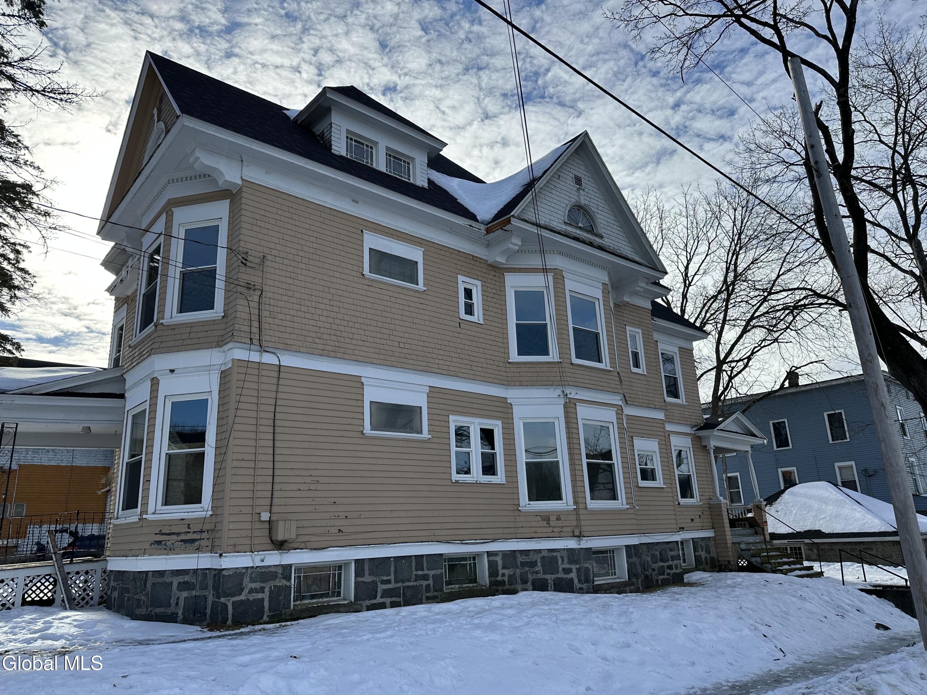 167 Bleecker Street Gloversville, NY 12078 - Photo 13 of 13 IMG_2564