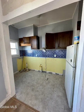 $130,000 | 167 Bleecker Street, Gloversville, NY 12078