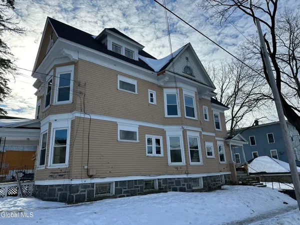 $130,000 | 167 Bleecker Street, Gloversville, NY 12078