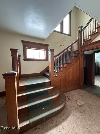 $130,000 | 167 Bleecker Street, Gloversville, NY 12078