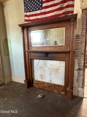 $130,000 | 167 Bleecker Street, Gloversville, NY 12078