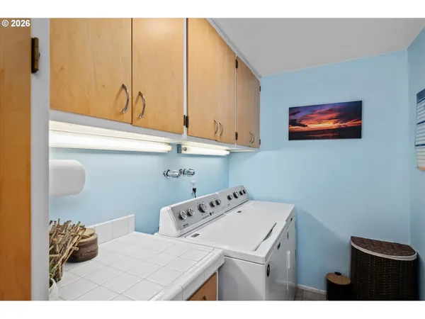 $649,000 | 2842 Greentree Way, Eugene, OR 97405