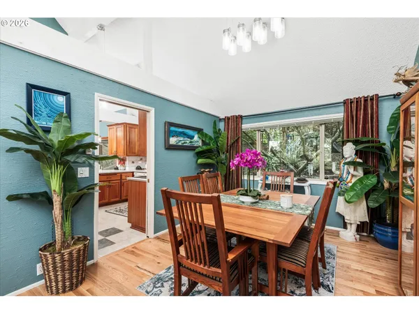 $649,000 | 2842 Greentree Way, Eugene, OR 97405