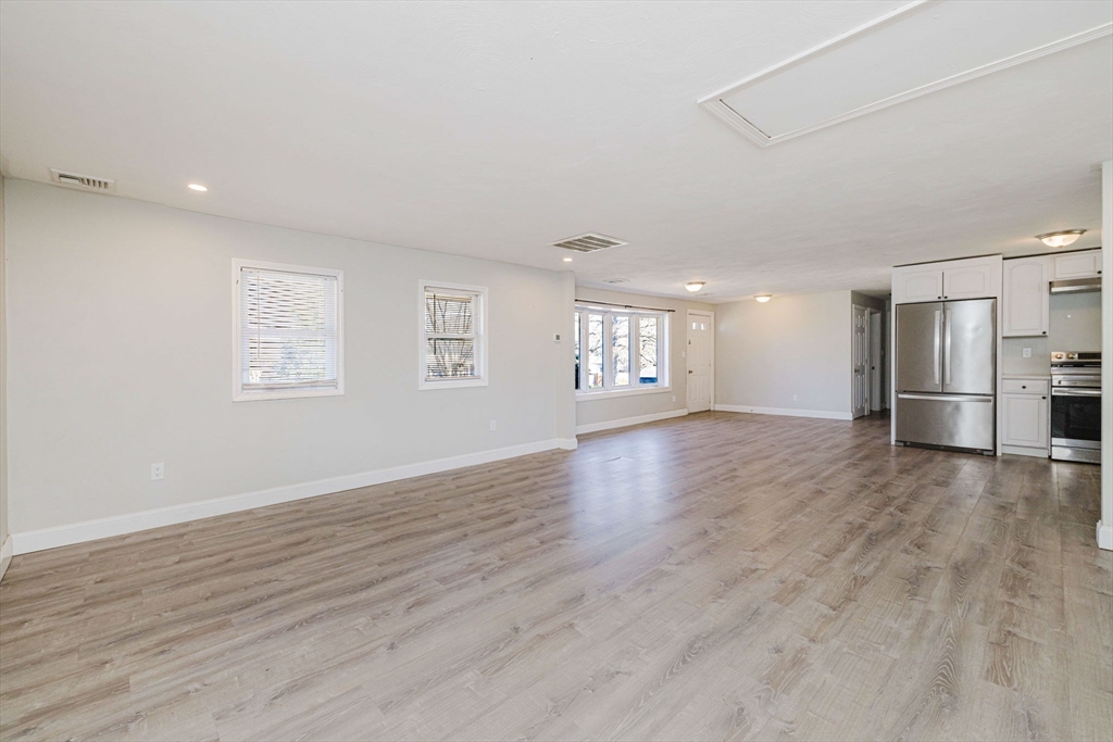 149 Errol Road Brockton, MA 02302 - Photo 21 of 41