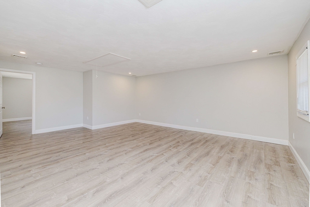 149 Errol Road Brockton, MA 02302 - Photo 28 of 41