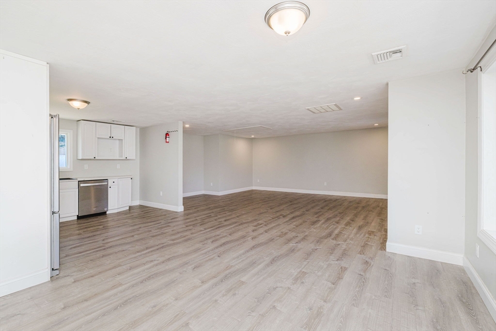 149 Errol Road Brockton, MA 02302 - Photo 30 of 41