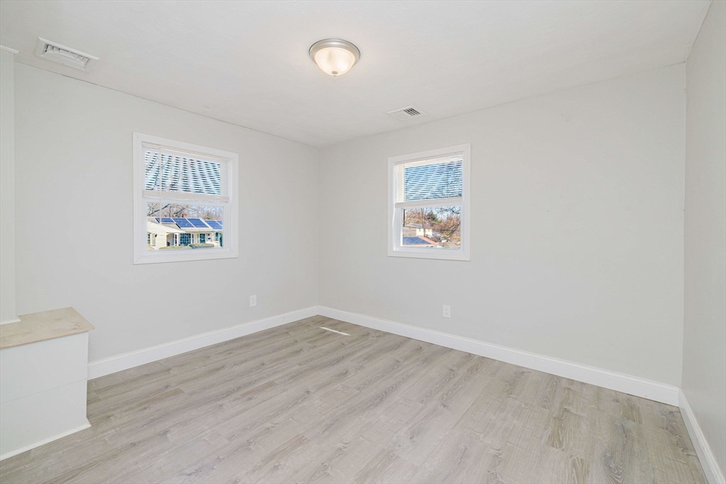 149 Errol Road Brockton, MA 02302 - Photo 33 of 41