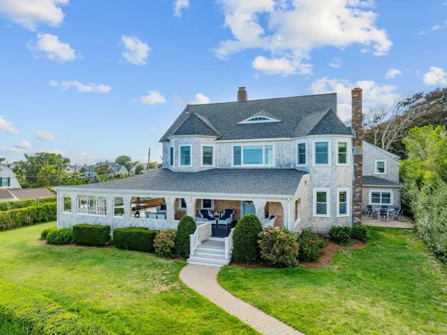 $6,795,000 | 172 Irving Avenue, Hyannis Port, MA 02601