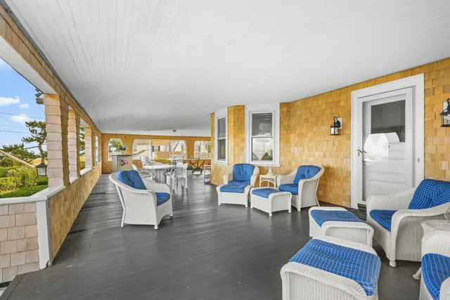$6,795,000 | 172 Irving Avenue, Hyannis Port, MA 02601