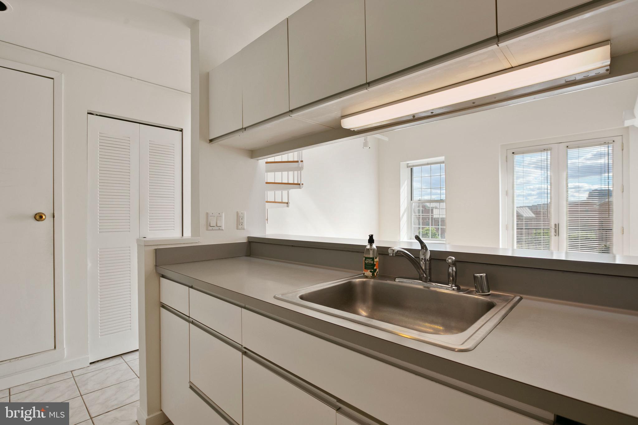 2639 Boston Street, Unit 313 Baltimore, MD 21224 - Photo 12 of 33