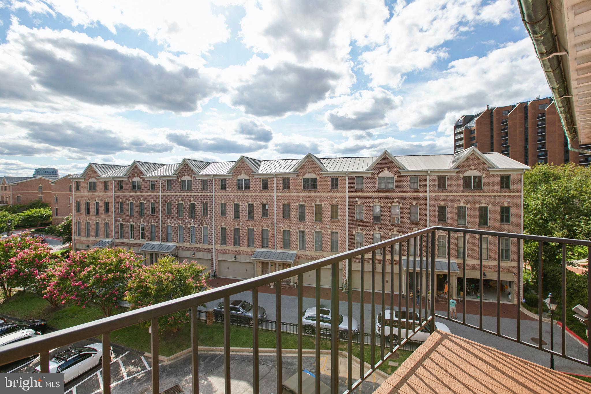 2639 Boston Street, Unit 313 Baltimore, MD 21224 - Photo 28 of 33 Located just a couple steps from Canton waterfront
