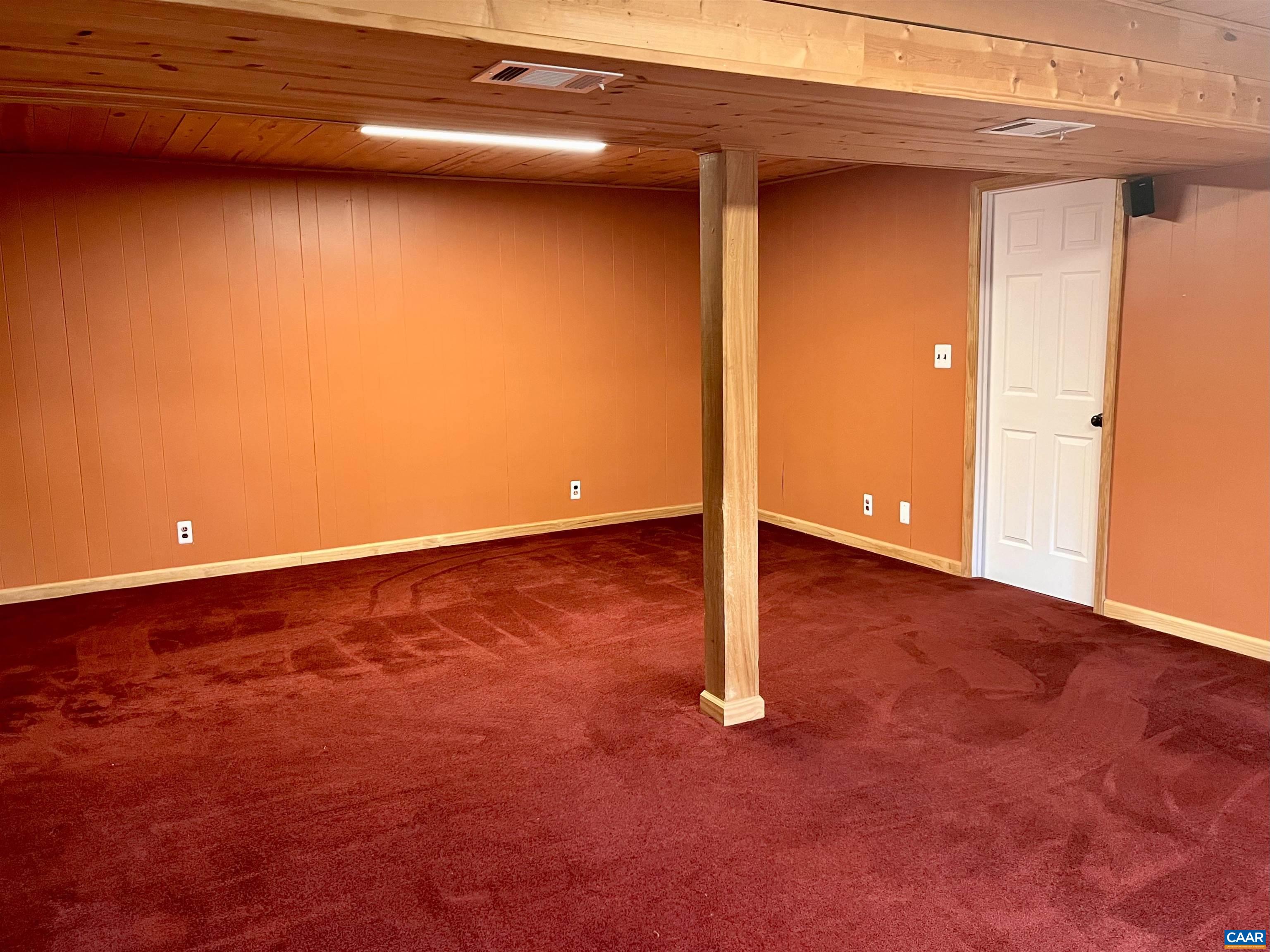 4646 Woods Edge Road Troy, VA 22974 - Photo 24 of 32
