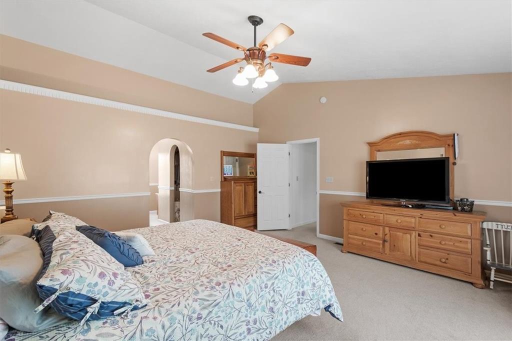 412 Blue Ridge Drive Coraopolis, PA 15108 - Photo 18 of 31 Primary Bedroom