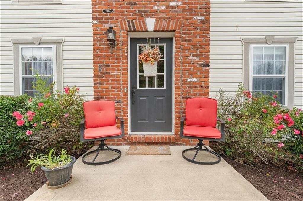 Exterior Entry