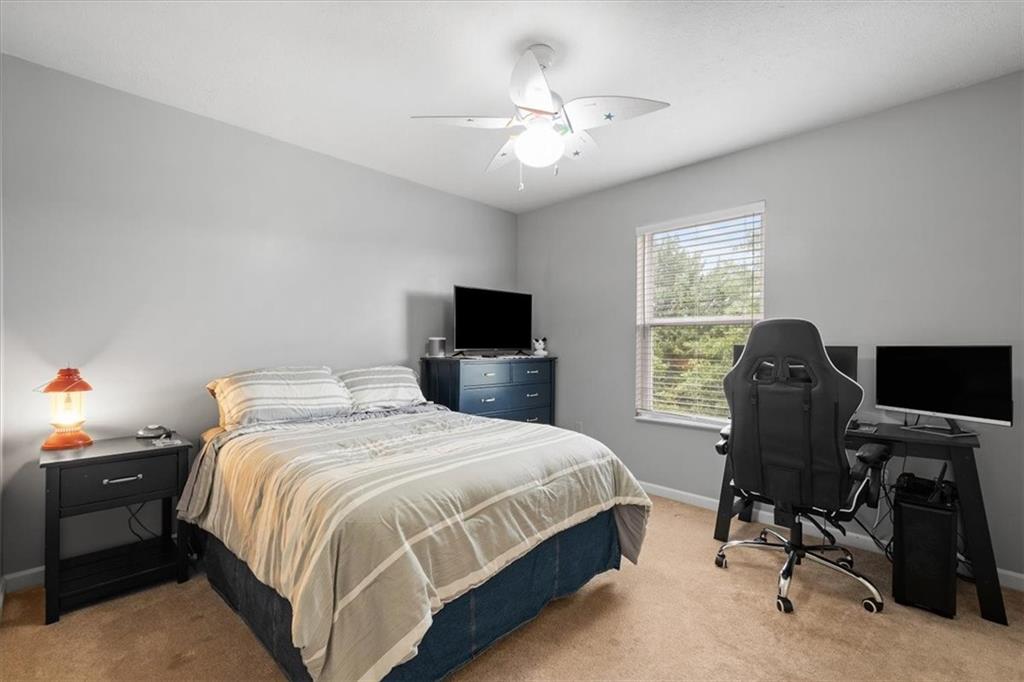 412 Blue Ridge Drive Coraopolis, PA 15108 - Photo 22 of 31 Bedroom 3