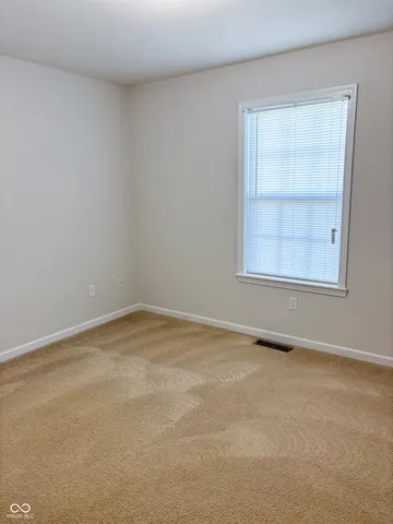 $240,025 | 1712 North Oakmont Avenue, Greensburg, IN 47240