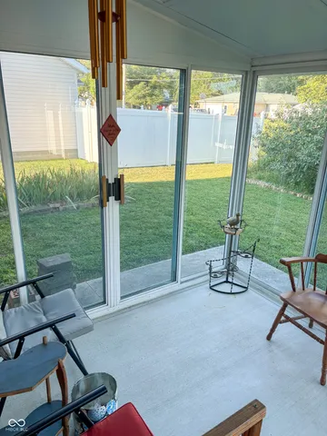 $240,025 | 1712 North Oakmont Avenue, Greensburg, IN 47240