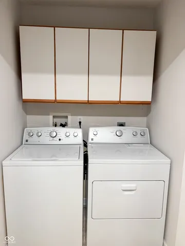 $240,025 | 1712 North Oakmont Avenue, Greensburg, IN 47240