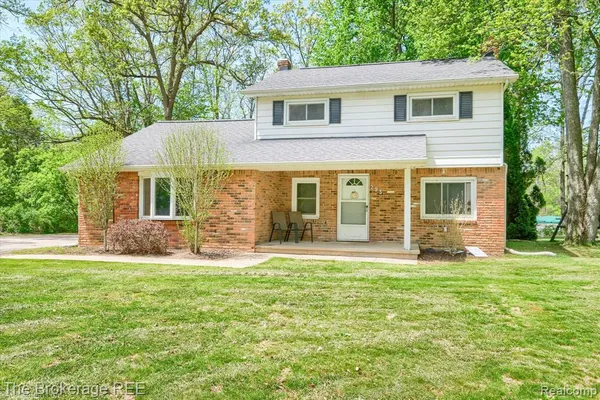 $254,900 | 293 Hickory Place, Columbiaville, MI 48421